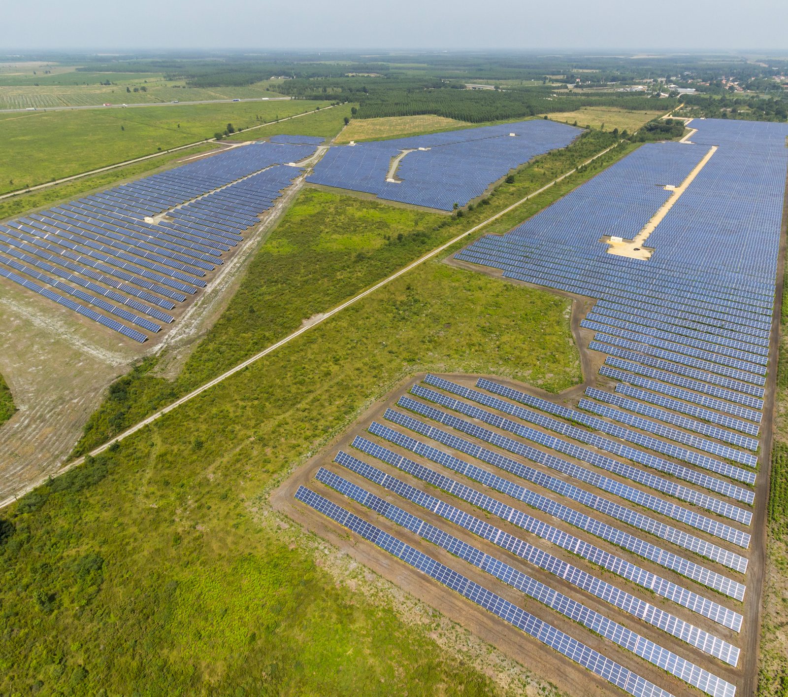 STRUCTURE SOLAIRE 25 1600X1414 | Profil du Futur Unsere Dienstleistungen und Aktivitäten bei der Anwendung der photovoltaischen Solarstruktur Guebwiller